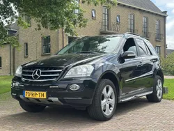 Zwart Gebruikt 2005 Mercedes ML500 SUV | € 9.740 (Goede deal)