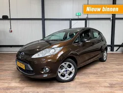 Bruin Gebruikt 2011 Ford Fiesta Ghia Hatchback | € 2.990 (Goede deal)