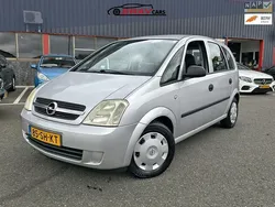Grijs Gebruikt 2006 Opel Meriva Essentia MPV | € 1.399 (Eerlijke prijs)