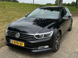 Zwart Gebruikt 2018 VW Passat Stationwagen | € 18.500 (Eerlijke prijs)