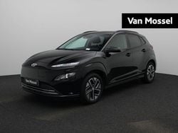 Zwart Gebruikt 2023 Hyundai Kona SUV | € 19.900 (Super prijs)