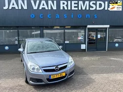 Grijs Gebruikt 2007 Opel Vectra Executive Sedan | € 1.495 (Goede deal)