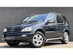 Zwart Gebruikt 2004 Mercedes ML270 Edition SUV | € 4.900 (Goede deal)