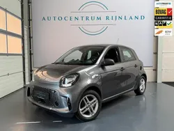 Grijs, metallic lak Gebruikt 2022 Smart ForFour Electric Drive Hatchback | € 10.950 (Eerlijke prijs)