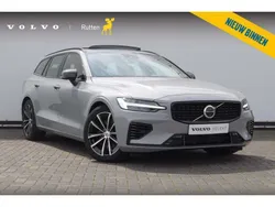 Grijs Gebruikt 2024 Volvo V60 Plus Stationwagen | € 49.840 (Duur)
