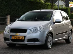 Grijs Gebruikt 2010 Chevrolet Aveo LS Hatchback | € 2.945 (Eerlijke prijs)