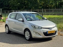 Grijs Gebruikt 2015 Hyundai i20 Hatchback | € 3.450 (Goede deal)
