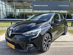 Zwart Gebruikt 2020 Renault Clio V Intens Hatchback | € 14.500 (Eerlijke prijs)