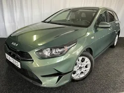 Groen Gebruikt 2022 Kia Ceed Sportswagon Stationwagen | € 18.445 (Eerlijke prijs)