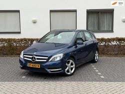Blauw Gebruikt 2011 Mercedes B200 Ambition MPV | € 7.495