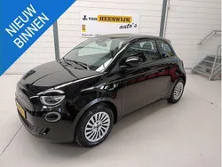 Zwart Gebruikt 2023 Fiat 500e Urban Hatchback | € 17.450 (Super prijs)