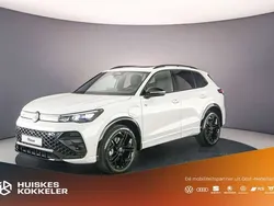Wit Nieuw 2025 VW Tiguan R-line Edition SUV | € 64.170 (Eerlijke prijs)