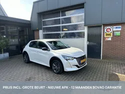 Wit Gebruikt 2022 Peugeot e-208 Hatchback | € 18.950 (Goede deal)