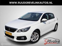 Wit Gebruikt 2021 Peugeot 308 Active Hatchback | € 11.245 (Eerlijke prijs)