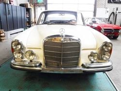 Witwhite Gebruikt 1966 Mercedes 300 SE Coupé | € 58.500