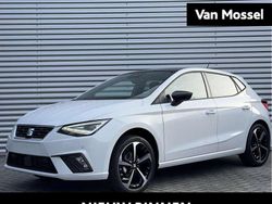 Wit Nieuw 2025 Seat Ibiza Business Hatchback | € 32.590