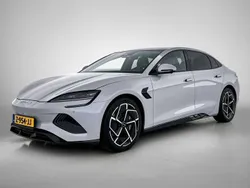 Grijs Gebruikt 2024 BYD Seal Design Sedan | € 37.950 (Eerlijke prijs)