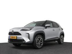 Grijs Gebruikt 2024 Toyota Yaris Hybrid Executive SUV | € 34.450