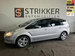 Grijs Gebruikt 2008 Ford S-MAX S MPV | € 3.950 (Iets duurder)