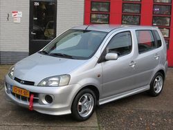 Grijs Gebruikt 2001 Daihatsu Young Rv MPV | € 1.950