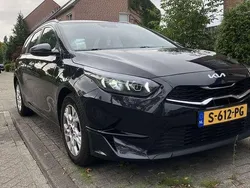 Zwart Gebruikt 2023 Kia Ceed Stationwagen | € 15.950 (Goede deal)