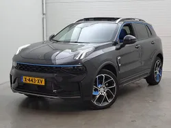 Zwart Gebruikt 2024 Lynk & Co 01 SUV | € 27.200 (Eerlijke prijs)