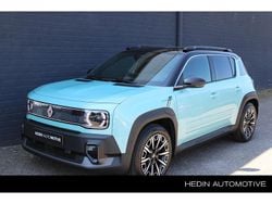 Twotone hautsdefrance/ noir etoile Nieuw 2025 Renault R4 Iconic SUV | € 36.950 (Eerlijke prijs)