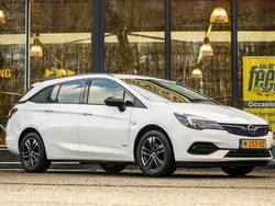 Wit Gebruikt 2021 Opel Astra Design & Tech Stationwagen | € 14.950 (Eerlijke prijs)