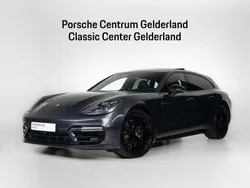 Grijs Gebruikt 2023 Porsche Panamera 4 Platinum Edition Sedan | € 99.900 (Eerlijke prijs)