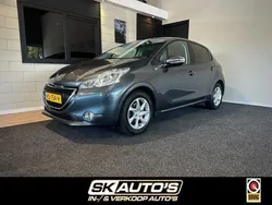 Grijs Gebruikt 2016 Peugeot 208 Style Hatchback | € 7.995 (Eerlijke prijs)