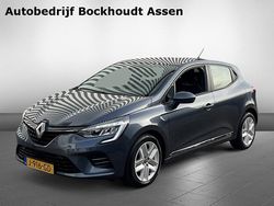 Grijs Gebruikt 2020 Renault Clio V Zen Hatchback | € 12.440 (Eerlijke prijs)