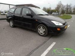 Zwart Gebruikt 1999 Ford Focus Ghia Stationwagen | € 950 (Eerlijke prijs)