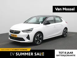 Wit Gebruikt 2023 Opel Corsa-e Hatchback | € 17.940 (Eerlijke prijs)