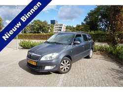 Grijs Gebruikt 2011 Skoda Fabia Ambition Stationwagen | € 5.999 (Eerlijke prijs)
