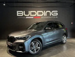 Grijs, metallic lak Gebruikt 2021 BMW X1 Efficient Dynamics SUV | € 30.950 (Eerlijke prijs)