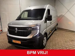 Zilver Nieuw 2024 Renault Master Van | € 33.450 (Goede deal)