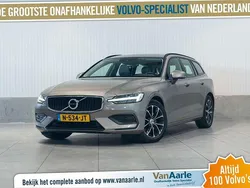 Grijs Gebruikt 2021 Volvo V60 Momentum Stationwagen | € 27.350 (Eerlijke prijs)