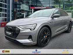 Grijs, metallic lak Gebruikt 2020 Audi e-tron S-Line SUV | € 46.950