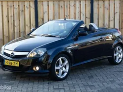 Zwart Gebruikt 2005 Opel Tigra Sport Cabriolet | € 1.999 (Eerlijke prijs)