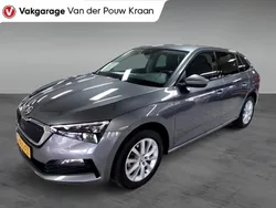 Grijs Gebruikt 2023 Skoda Scala Business Line Hatchback | € 17.795 (Eerlijke prijs)