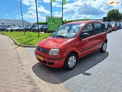 Rood Gebruikt 2006 Fiat Panda Emotion Hatchback | € 1.999 (Eerlijke prijs)