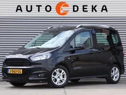 Zwart, metallic lak Gebruikt 2017 Ford Tourneo Courier Trend MPV | € 10.950 (Iets duurder)