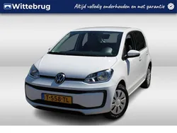 Wit Gebruikt 2023 VW up! Hatchback | € 14.950 (Iets duurder)
