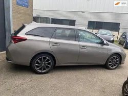 Bruin Gebruikt 2015 Toyota Auris Touring Sports Stationwagen | € 9.999 (Eerlijke prijs)