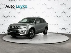 Grijs Gebruikt 2022 Suzuki Vitara Style SUV | € 24.940 (Eerlijke prijs)