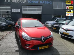 Rood Gebruikt 2018 Renault Clio IV Hatchback | € 9.940 (Eerlijke prijs)
