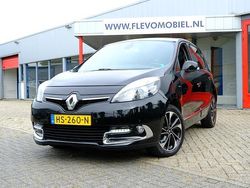 Zwart Gebruikt 2016 Renault Scénic III Bose Edition MPV | € 8.450 (Eerlijke prijs)