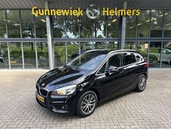 Zwart Gebruikt 2016 BMW 218 Active Tourer MPV | € 11.950 (Goede deal)