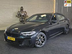 Zwart Gebruikt 2022 BMW 530 Sedan | € 38.999 (Super prijs)