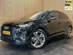 Zwart Gebruikt 2021 Audi Q4 e-tron Competition SUV | € 28.945 (Iets duurder)
